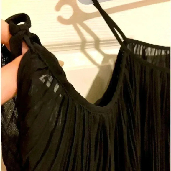 Forever 21 Women's Crop Top Size Medium (black) - Picture 6 of 6